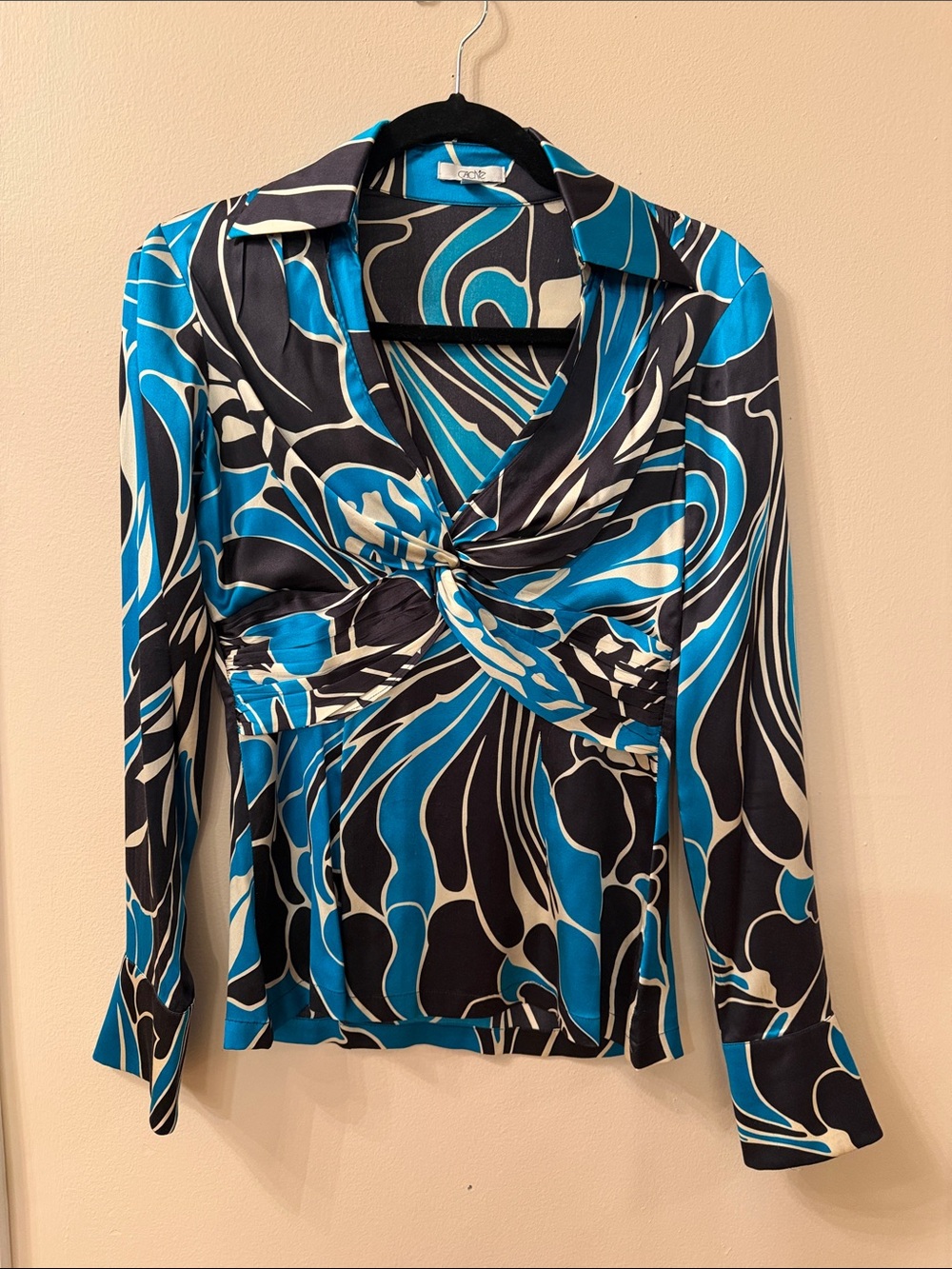 Cache 100 silk Teal Black Cream Twist-Front Blouse